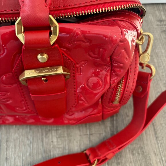 Marc by Marc Jacobs red patent leather vintage handbag with crossbody strap - Picture 2 of 4
